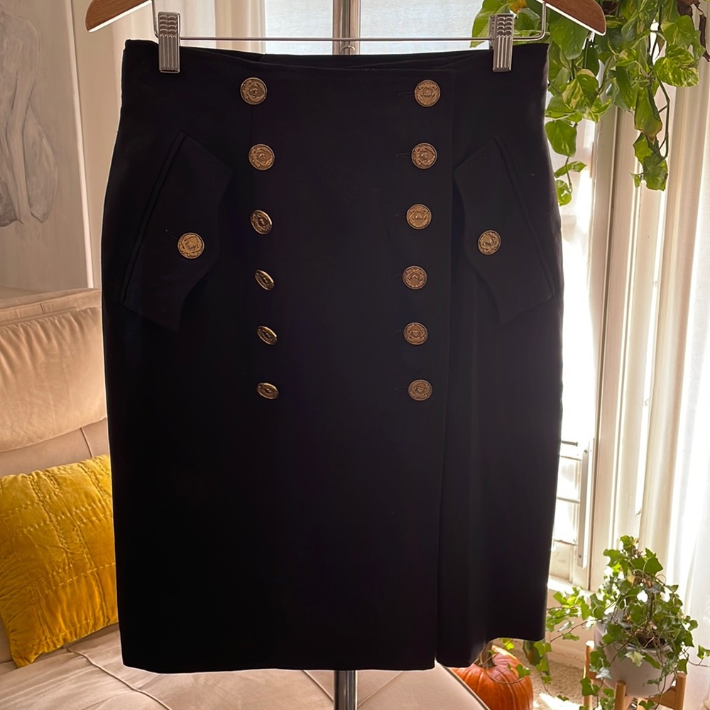 Moschino Cheap & Chic: Vintage Black skirt with gold buttons size 12US